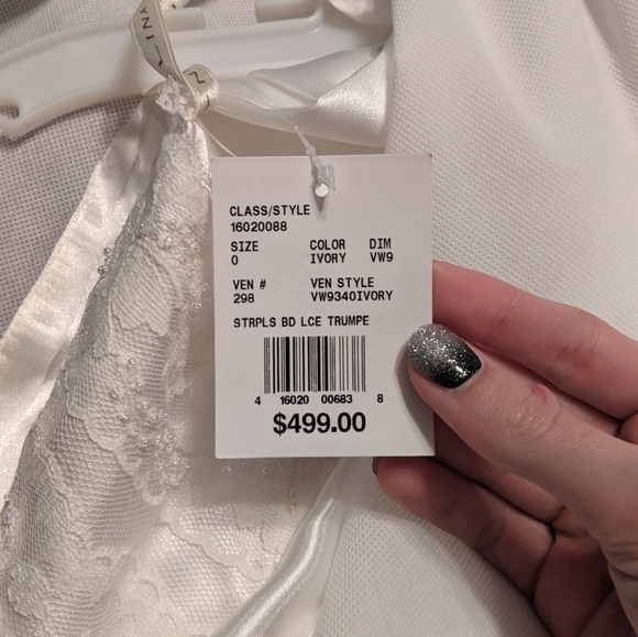 David's Bridal Wedding Gown - Picture 3 of 3